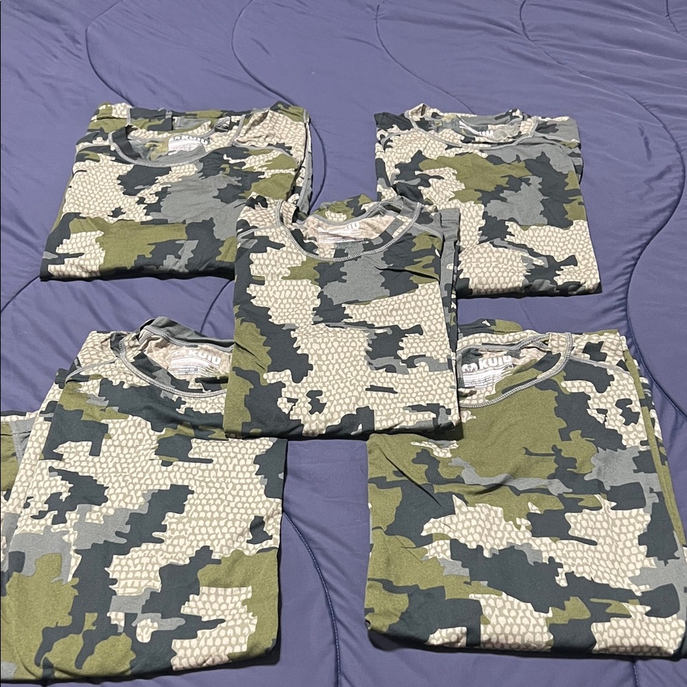 5 Long sleeve wicking t shirts from Kuiu. Never worn. Size large